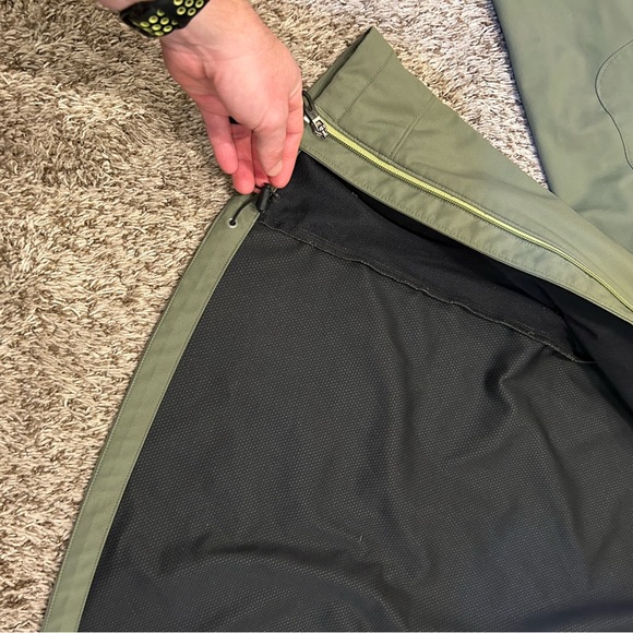 Columbia Titanium men’s shell jacket. - Picture 2 of 5